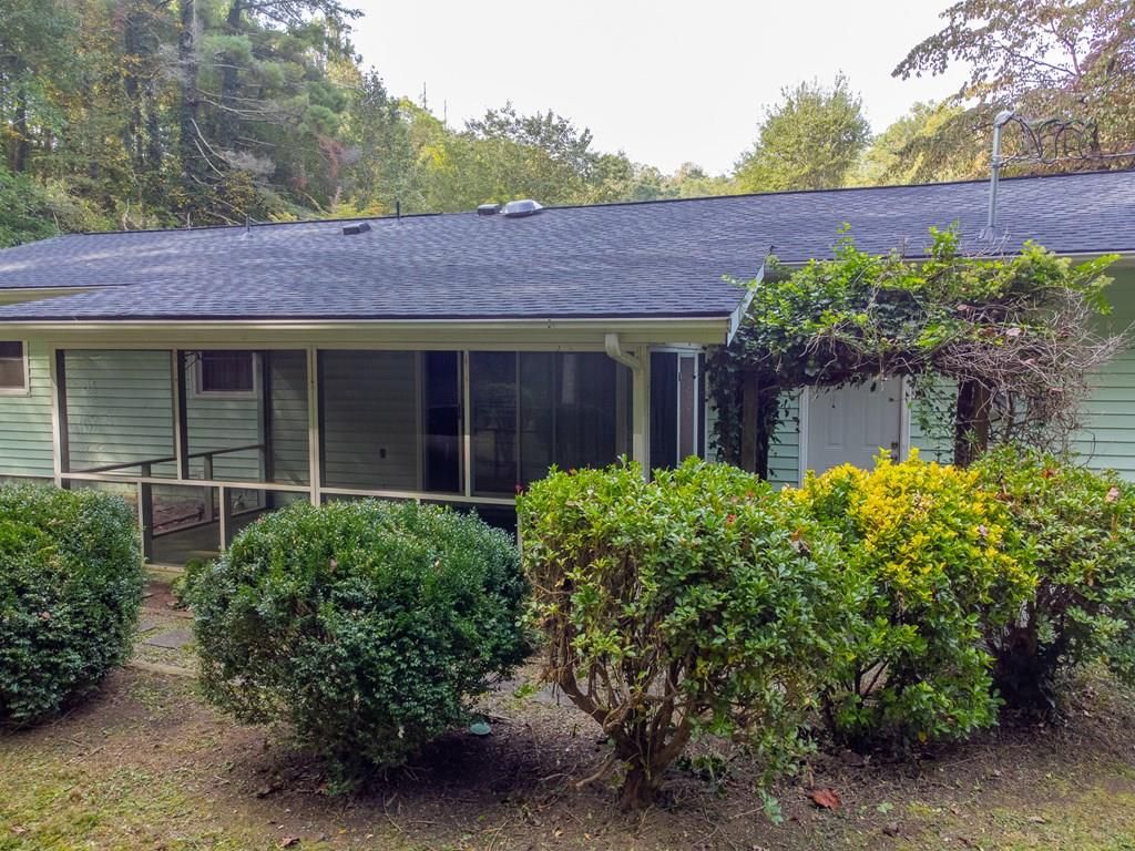 Photo of 24 Jenkins Branch Lane, Bryson City, NC 28713 (MLS # 26042274)