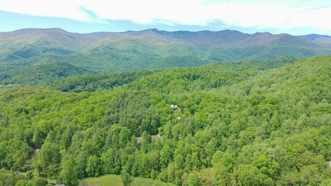 Photo of 0 Off Of Mountainaire Ridge, Sylva, NC 28779 (MLS # 26047516)