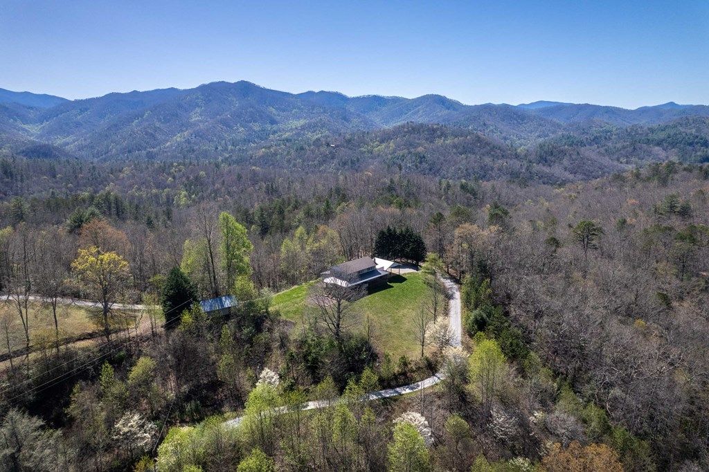 Photo of 175 Williams Way, Bryson City, NC 28713 (MLS # 26040635)
