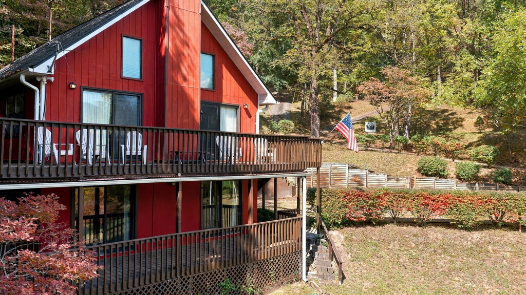 98 Meadow View Road