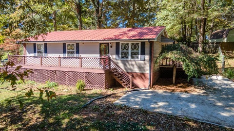 Photo of 63 Skylark Street, Franklin, NC 28734 (MLS # 26048712)