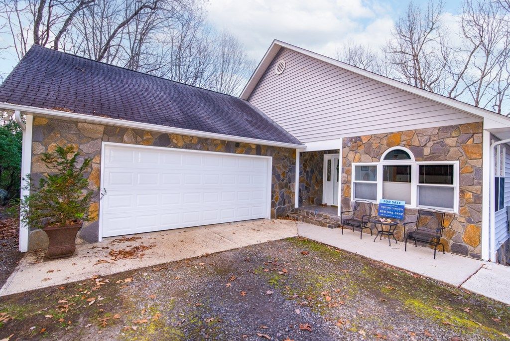 Photo of Whittier, NC 28789 (MLS # 26042759)