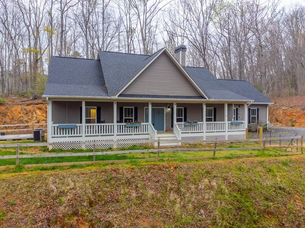 Photo of 213 Pine Meadows Road, Bryson City, NC 28713 (MLS # 26040590)