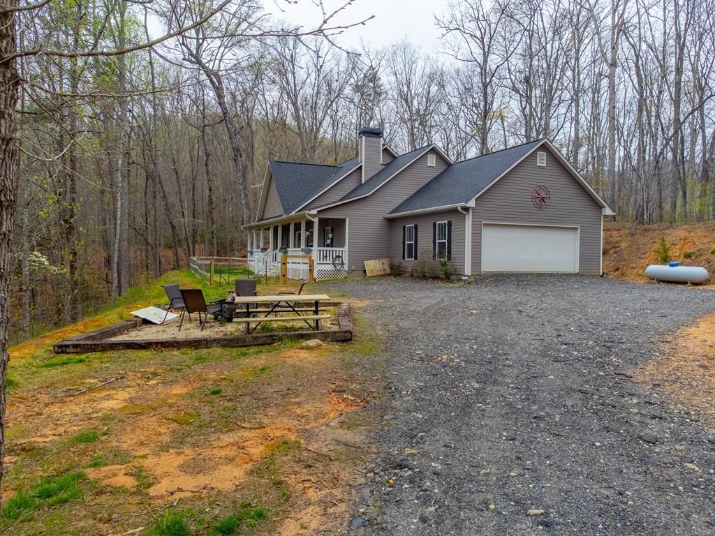 Photo of 213 Pine Meadows Road, Bryson City, NC 28713 (MLS # 26040590)