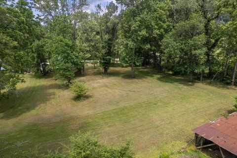 Photo of 19 Tobacco Road, Cullowhee, NC 28723 (MLS # 26046883)