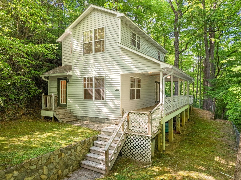Photo of 240 Carpenter Road, Bryson City, NC 28713 (MLS # 26043006)