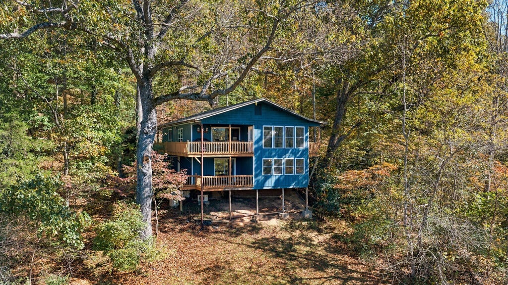 632 Winding Way Drive