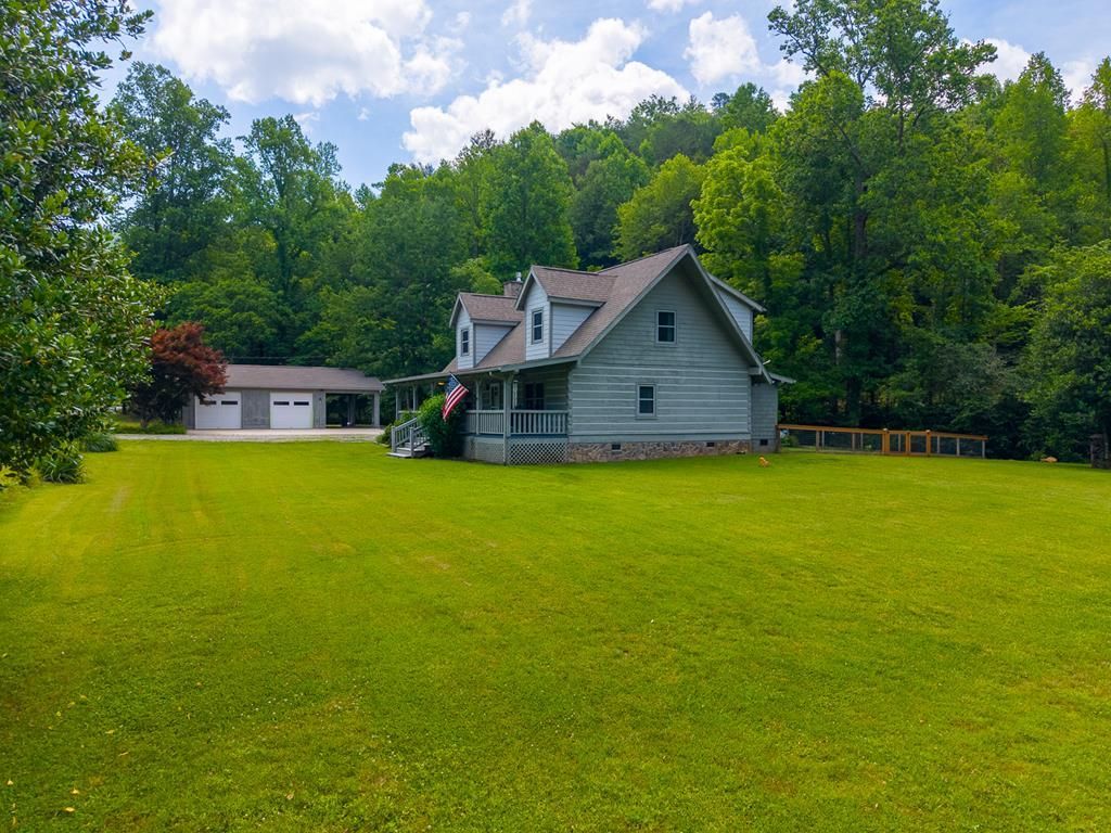 Photo of 538 E Fork, Sylva, NC 28779 (MLS # 26047610)