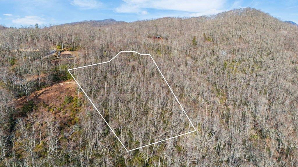 Photo of LT 22,23 Crisscross Lane, Canada, NC 28783 (MLS # 26042929)