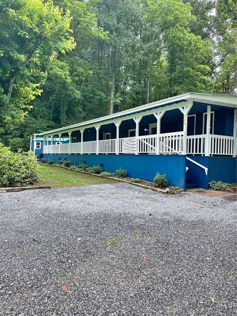 Photo of 120 Jaderian Mountain Rd, Sylva, NC 28779 (MLS # 26042271)