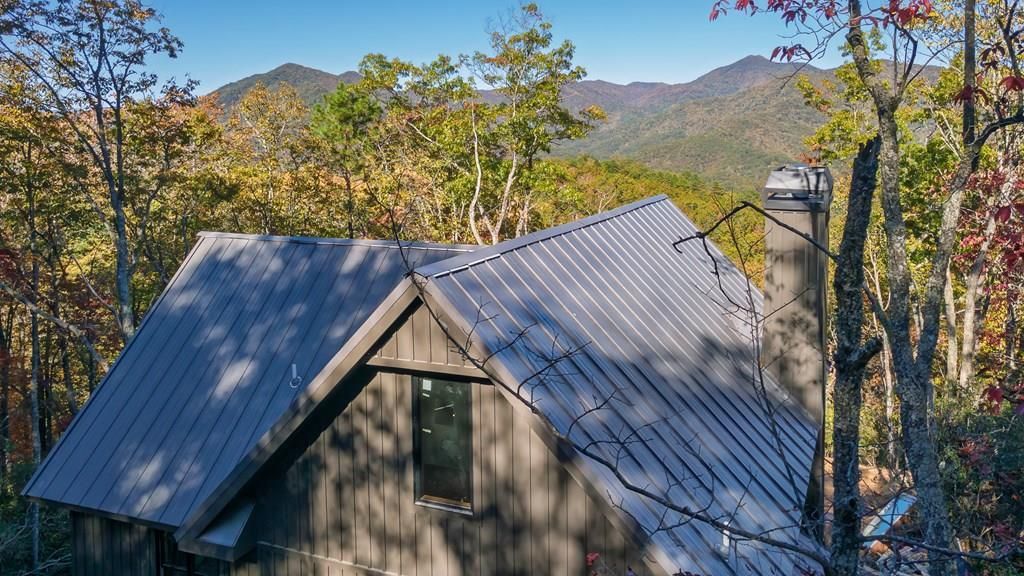 Photo of 66 Bear Paw Ridge, Whittier, NC 28789 (MLS # 26042446)