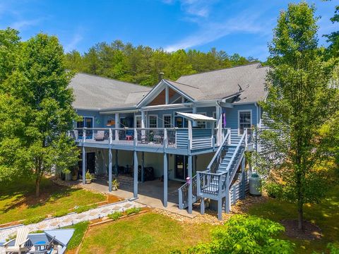 Photo of 264 Chapel Cove Circle, Franklin, NC 28734 (MLS # 26047225)