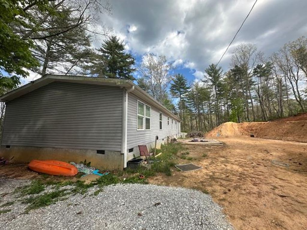 Photo of 134 Mossy Rdg Rd, Cullowhee, NC 28723 (MLS # 26047052)