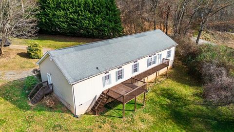Photo of 407 Monteith Gap Rd, Cullowhee, NC 28723 (MLS # 26042711)