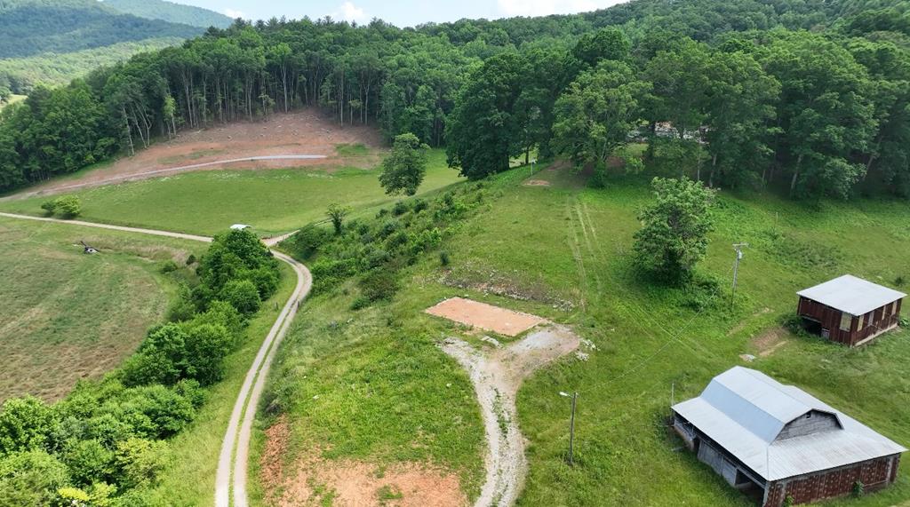 138 Turkey Hollow Road