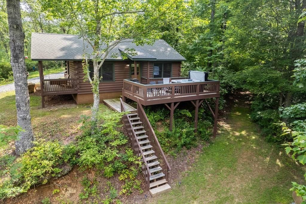 Photo of 804 Ledbetter Rd, Topton, NC 28781 (MLS # 26042649)