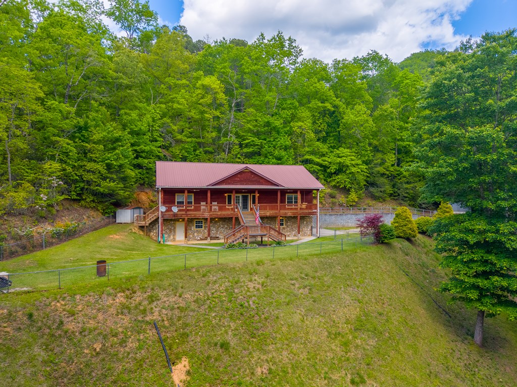 155 Mountain Laurel Road