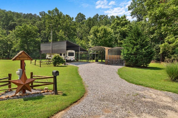 158 RIVERS EDGE TRL, FRANKLIN, NC 28734 - Image cac8b665cc6b7ed2209afedeff2fec5a/2151279349