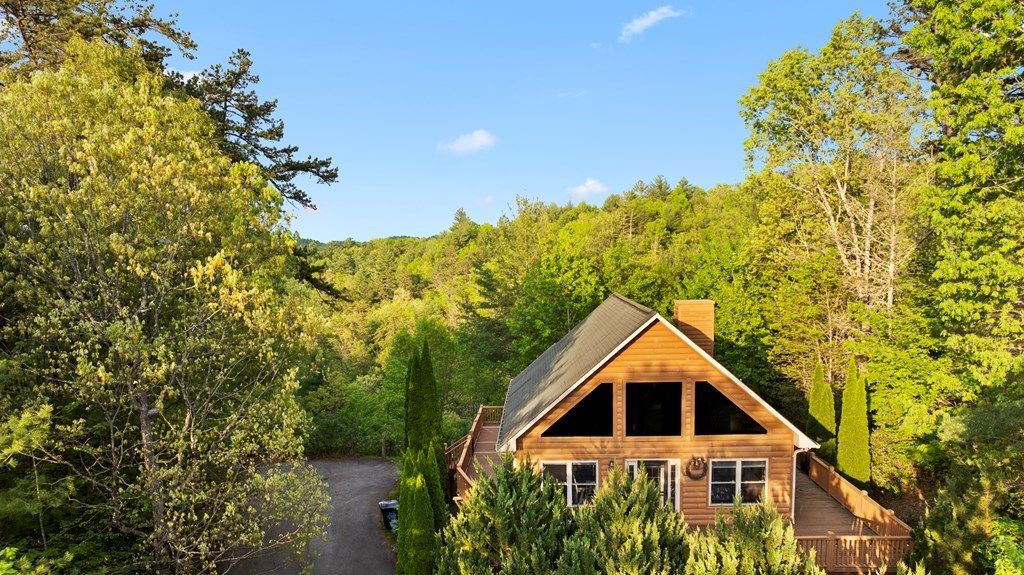 Photo of 273 Rhododendron Rd, Almond, NC 28702 (MLS # 26046548)