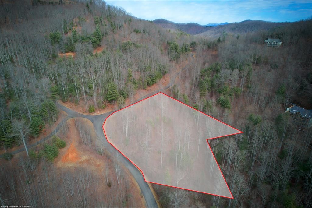 Photo of 17 Garnet Road, Sylva, NC 28779 (MLS # 26046683)