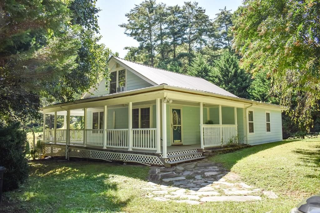 Photo of 1080 Bryson Branch Rd, Bryson City, NC 28713 (MLS # 26042136)