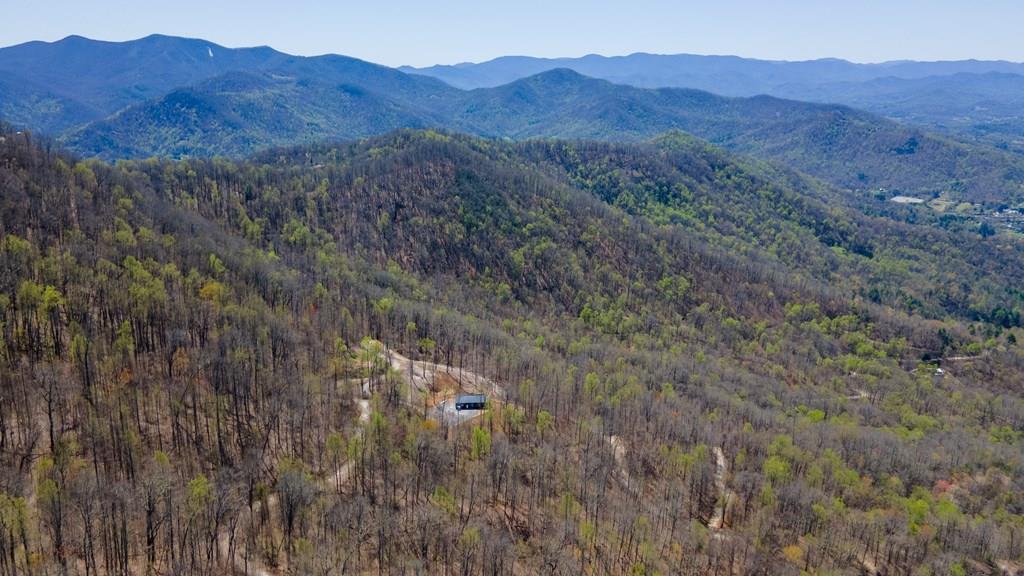 Franklin, North Carolina, 28734, United States, 2 Bedrooms Bedrooms, ,1 BathroomBathrooms,Residential,Active,2007303