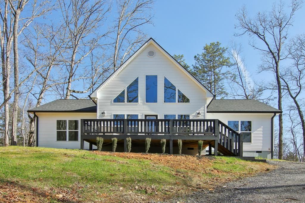 Photo of 210 Oak Grove Rd, Bryson City, NC 28713 (MLS # 26041865)