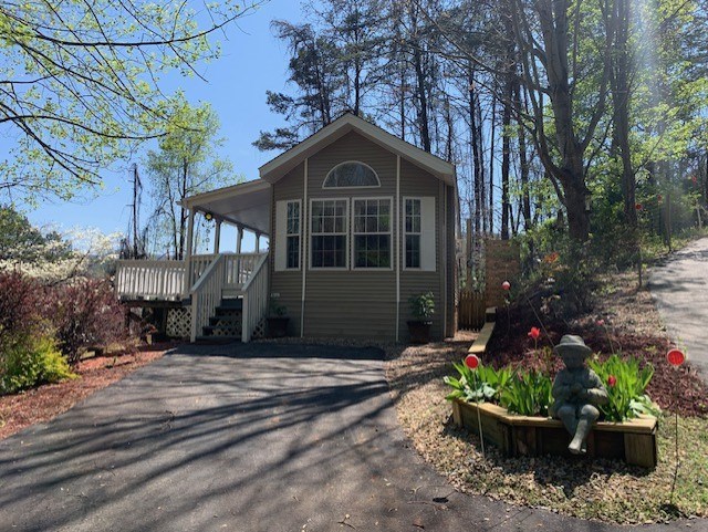 Bryson City, North Carolina 28713, United States, 1 Bedroom Bedrooms, ,1 BathroomBathrooms,Residential,Pending,109926