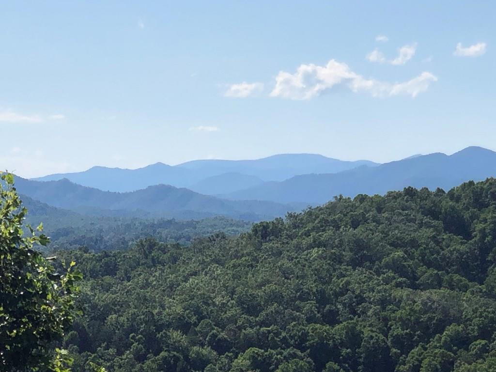 Photo of 73-3 Sunset View Ridge, Bryson City, NC 28713 (MLS # 26047853)