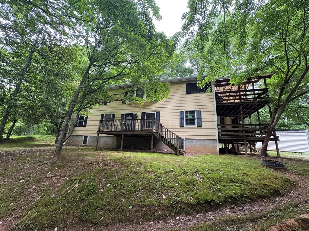 Photo of 262 Jordan Rd, Bryson City, NC 28713 (MLS # 26047532)