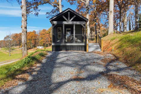 Photo of 527 Saunders Rd. Lot #25 Rd, Franklin, NC 28734 (MLS # 26047450)