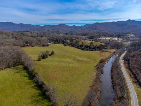 Photo of 00 Belleview Rd, Franklin, NC 28734 (MLS # 26046545)