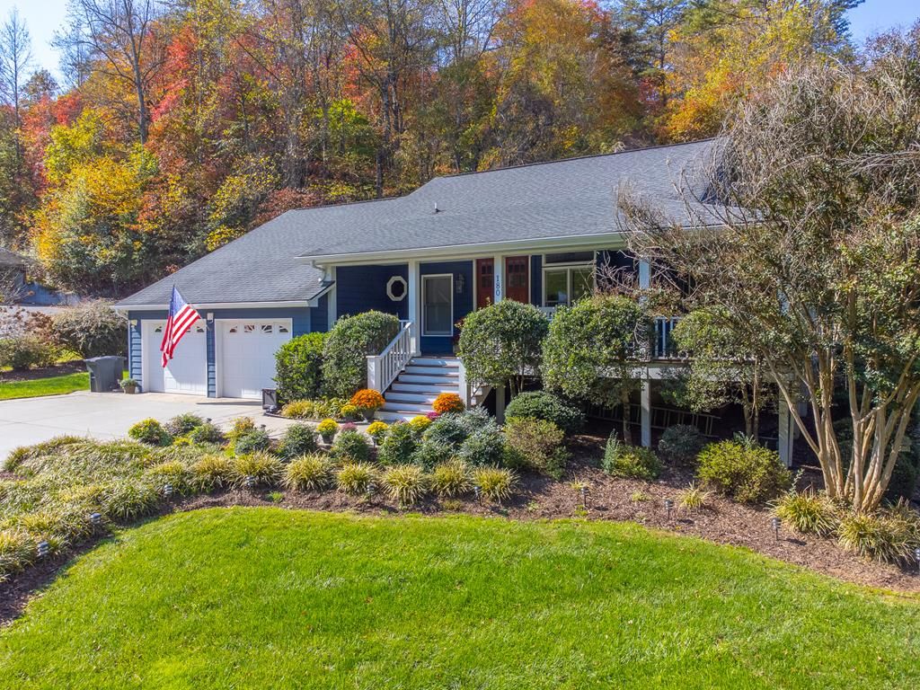 Photo of 180 Paw Paw Cv, Sylva, NC 28779 (MLS # 26042656)