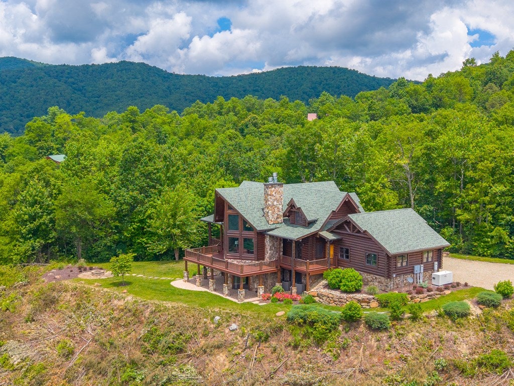 Photo of 3184 Alarka Highlands Drive, Bryson City, NC 28713 (MLS # 26047559)
