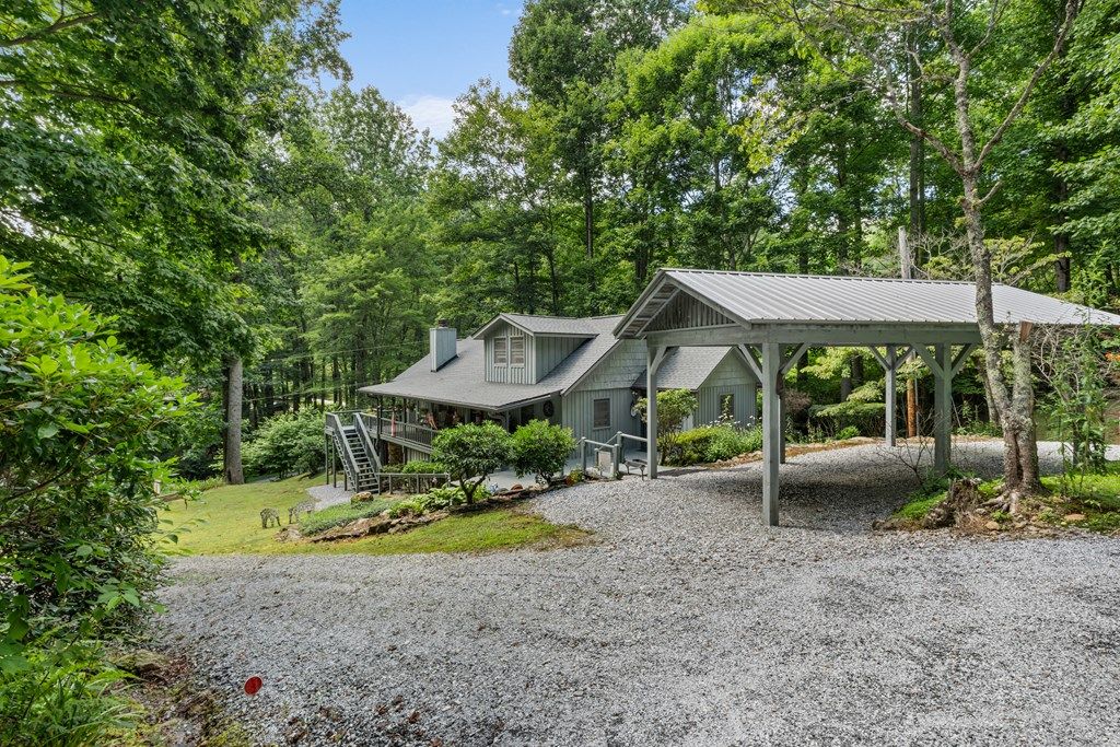 Photo of 1406 Salt Rock Rd, Cullowhee, NC 28732 (MLS # 26041752)