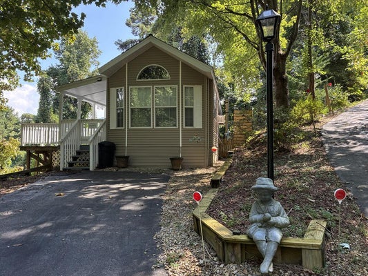 48 HOMESTEAD AVE, BRYSON CITY, NC 28713 - Image d7f93e9a792ced944a1eb9c6dc3105cc/2426855252
