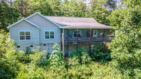 Photo of 4908 Rose Creek, Franklin, NC 28734 (MLS # 26048565)