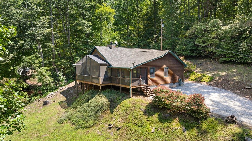 Photo of 1150 Marr Creek Rd, Bryson City, NC 28713 (MLS # 26042025)