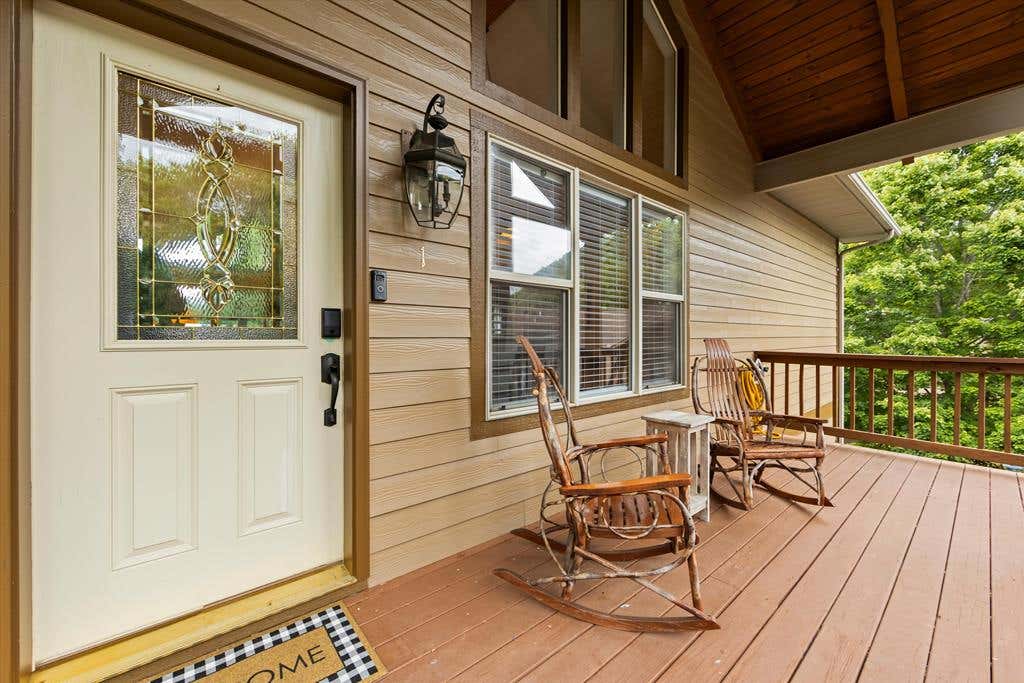 Photo of 698 Olympic Drive, Whittier, NC 28789 (MLS # 26047911)