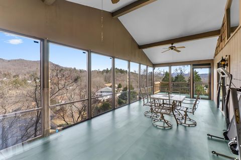 Photo of 237 Emerald Hill, Franklin, NC 28734 (MLS # 26045402)