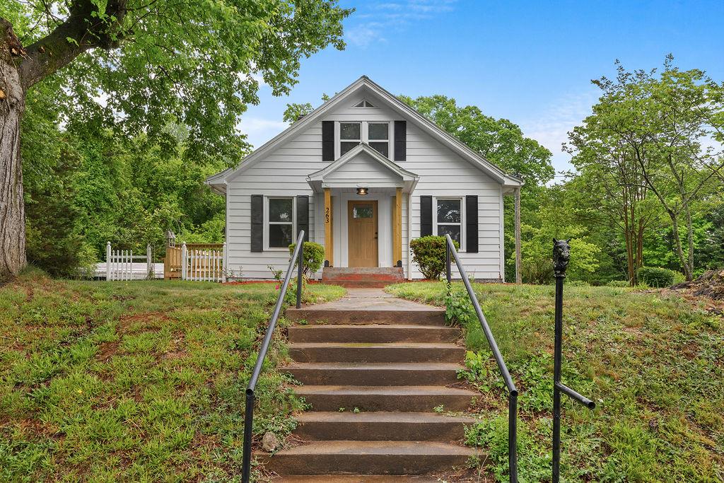 263 Bidwell Street