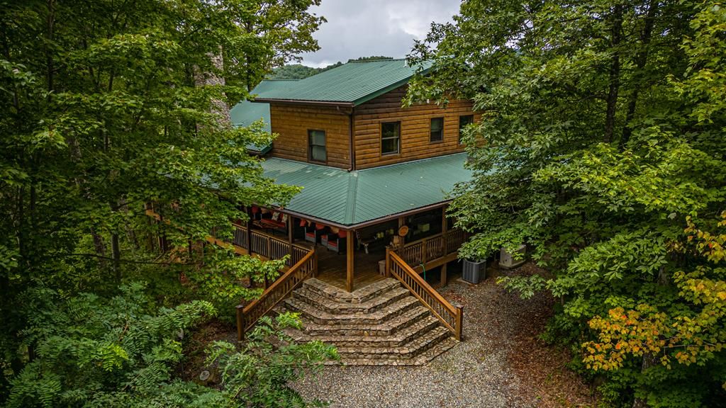 Photo of 81 Owle View Road, Bryson City, NC 28713 (MLS # 26041878)
