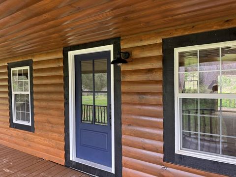 Photo of 893 Carnes Road, Franklin, NC 28734 (MLS # 26046731)