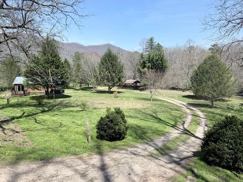 Photo of 893 Carnes Road, Franklin, NC 28734 (MLS # 26046731)