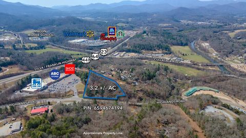 Photo of 1011 Highlands Road, Franklin, NC 28734 (MLS # 26040278)