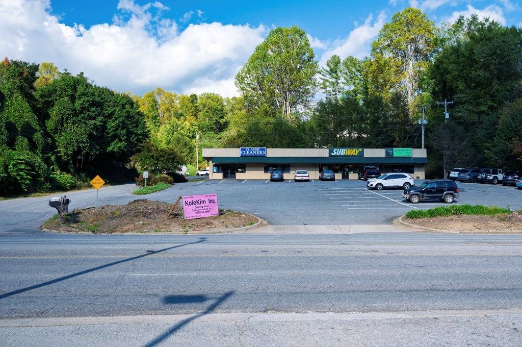 Photo of 437 E Main Street, Sylva, NC 28779 (MLS # 26042379)
