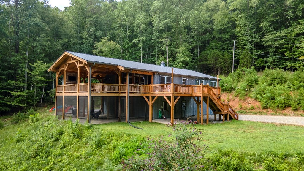 499 W. Middle Creek