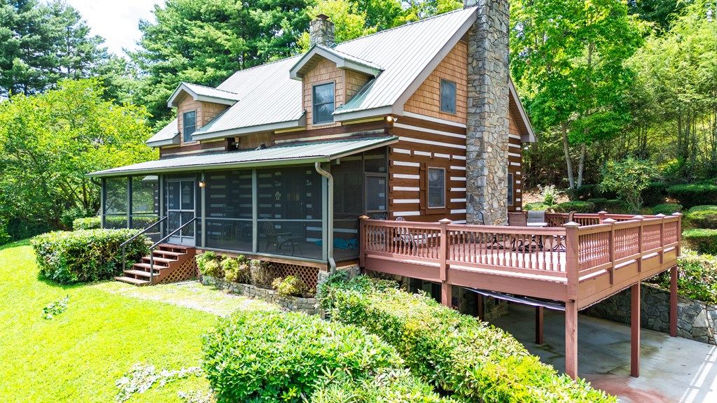 Photo of 83 Daybreak Rdg, Sylva, NC 28779 (MLS # 26045229)