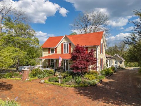 Photo of 1327 Webster Rd, Webster, NC 28779 (MLS # 26047079)