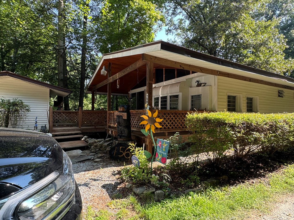 156 Finch Knob Rd
